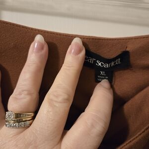 Scarlett Straight Leg Pants in Rust Brown